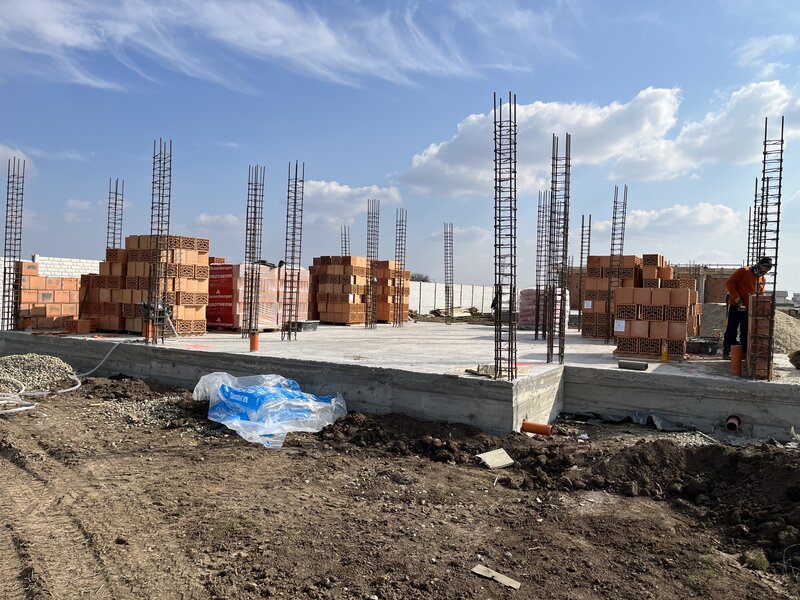 Comuna Berceni- intrare, Complex de case noi, str. Miorita